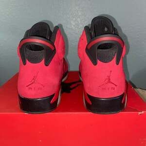 Nike Air Jordan 6 Retro Toro Bravo Varsity Red Suede